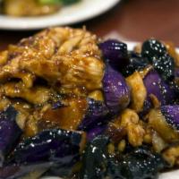 146 Hunan Chicken · Spicy.