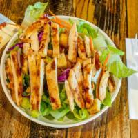 Salad With Grilled Chicken · 