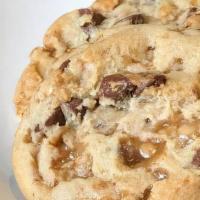 Chocolate Chip Cookie · Chewy chocolate chip cookies with melted caramel and nuts