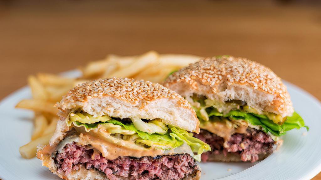 Dry Aged Leo Burger · lettuce, new york cheddar, special sauce