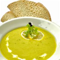 Mulligatawny Soup · Lentils and vegetable soup. The best-known soup of India.