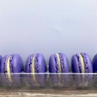 Box Of 6 Lavender'S Macarons · Box of 6 macarons. A small round cake with a meringue-like consistency, made with egg whites...