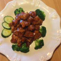 General Tso'S Chicken · Deep fried chicken covered in sweet spicy sauce with broccoli.