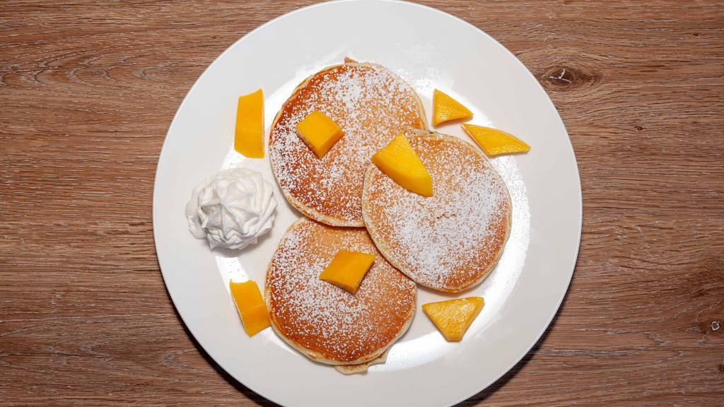 Mango Pancake · Vanilla ice cream, mango and mango syrup.