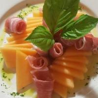 Prosciutto Di Parma E Melone · Fresh prosciutto with melon.