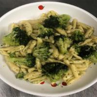 Cavatelli With Broccoli · 7 inch.