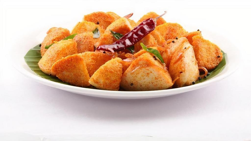 Chili Idli · Chilli Idli is an interesting Indo-Chinese dish made with Idlis– a popular South Indian snack served with Chutney and Sambar.