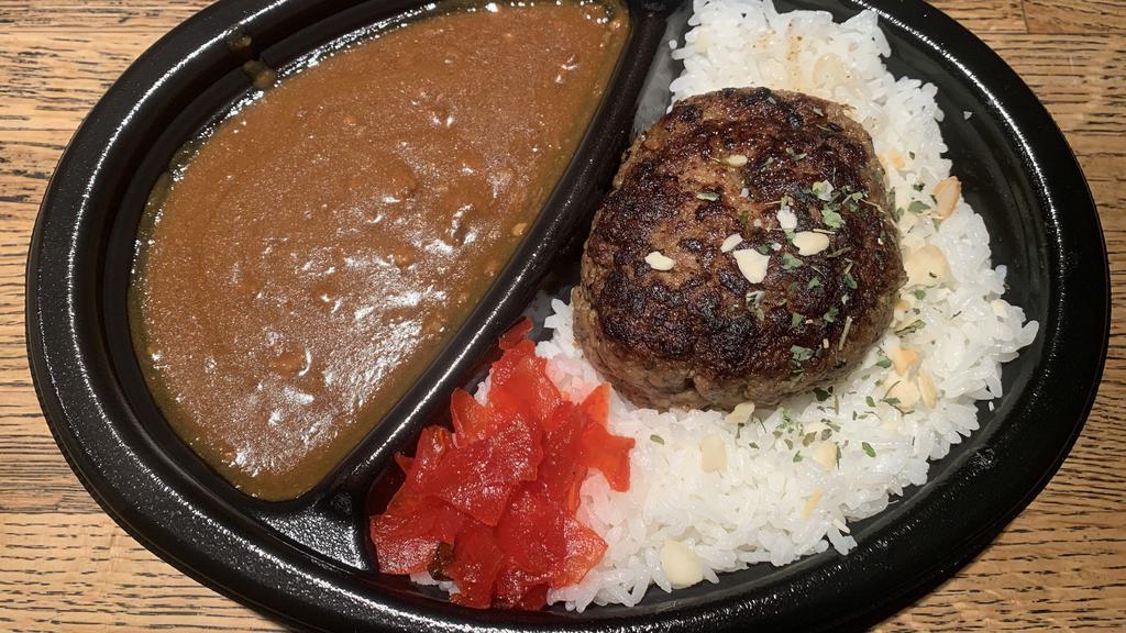  Japanese Curry Rice / カレーライス · Spicy Curry Sauce with Ground Oxtail, Beef and Pork over White Rice.