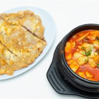 Tofu Soup & Meat Jun · meat jun and one choice  of tofu soup ( soondubu ) from original ,combo , seafood , kimchi ,...