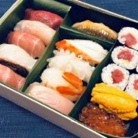 Omakase Sushi · 12 pcs of sushi
