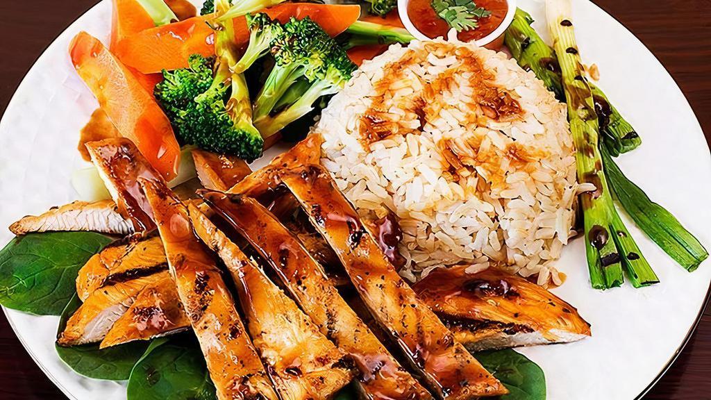 Teriyaki Plate With 8 Oz. Grilled Chicken · Cooked with teriyaki sauce and served with brown rice and steamed vegetables with sweet chili sauce.