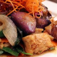 Tofu Eggplant · Spicy. Thai basil onion, tofu, bell pepper and chili basil sauce.