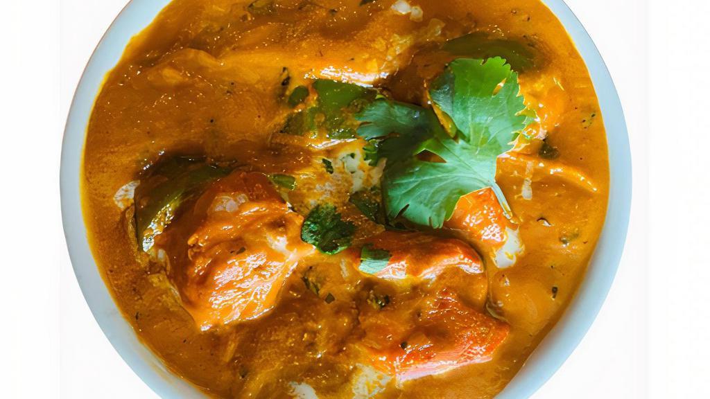 M14 Chicken Makhani · Chicken with tomato and Butter sauce
