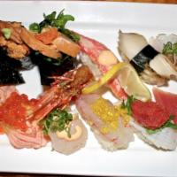 Chef’S Choice Sushi · 10 pieces nigiri.