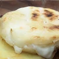 Cheese Corn Cake / Arepa De Queso · 