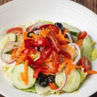 Garden Salad · Iceberg, chopped Romaine lettuce, cherry tomatoes, cucumbers,. carrots, red onions, black ol...