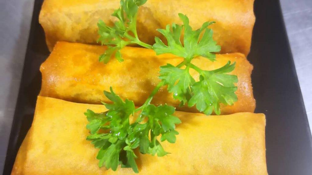 Mountain Spring Roll · Potato, minced chicken inside with curry flavor.