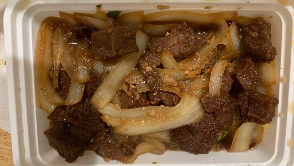 #1. Special Rice Noodle Beef Soup / 特別牛肉粉 · Special big bowl rice noodles beef soup with brisket, omosa, tendon, and eye of round