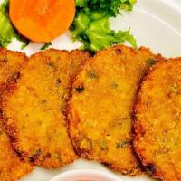 Fish Cake · Hot & Spicy. Ground filets of fish mixed w. red curry and string bean, served w. chili sauce.