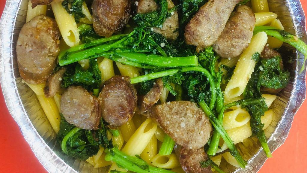 Pasta Veneziani · Sliced sausage and broccoli rabe in olive oil garlic.