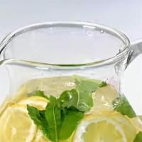 Fresh Lemonade · fresh daily 24oz