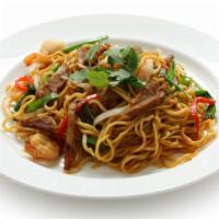 Shrimp Chow Mein · Fresh chow mein noodles, cooked shrimp, farmer's market cabbage, carrots and chef's sauce.