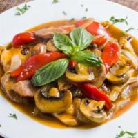 Chicken Alla Mama Dinner · Red peppers and mushrooms, served in a garlic brown sauce.