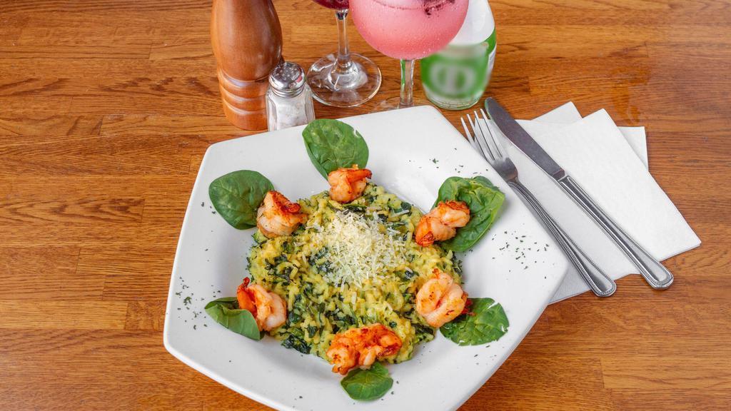 Creamy Spinach Risotto With Shrimp · Shrimp, spinach, Parmesan cheese, white wine, and heavy cream.