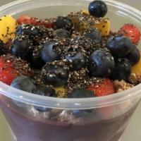Berry Bunch Acai Bowl · Acai, granola, bananas, strawberries, blueberries & blackberries.