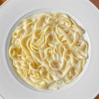 Fettuccine Alfredo · Served with garlic knots or Italian bread. If you would like extra sauce/dressing, please se...