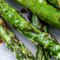 Grilled Asparagus · Grilled, light salt