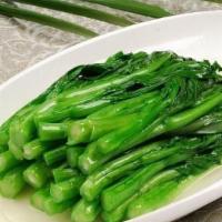 Stri-Fried Vegetables 清炒油菜 · 