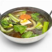 Tom Jead Soup · Clear broth (16 oz.) with mixed vegetable, onion, scallion, garlic and Choice of Protein. Ve...