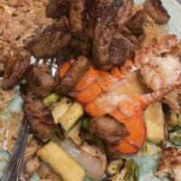 Shrimp & Lobster · Edo chicken, beef broth soup, house salad with ginger dressing,  vegetables, noodles, and st...