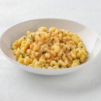Killer Mac · The cheesiest, tastiest ever – a killer blend of smoked cheddar, pepper jack, Asiago and Par...