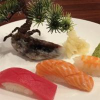 Sashimi Appetizer · Eight pieces chef's choice.