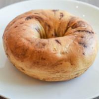 Cinnamon Raisin Bagel · 