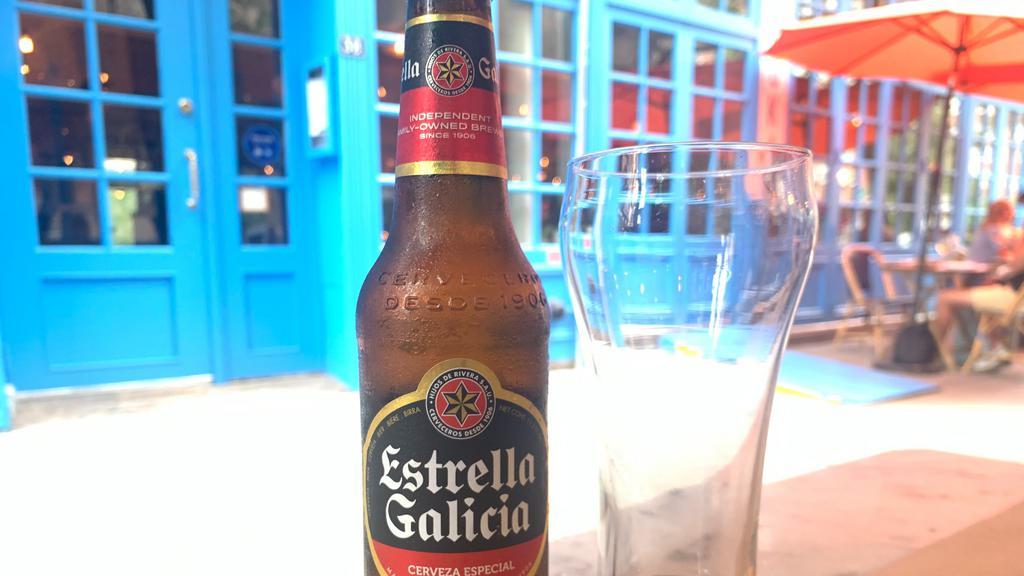 Estrella Galicia Lager · 