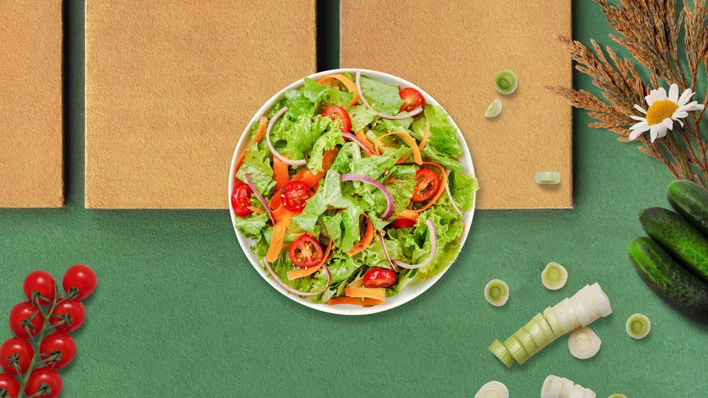 Salad Generator · Build your own salad with your choice of greens, toppings and dressings.