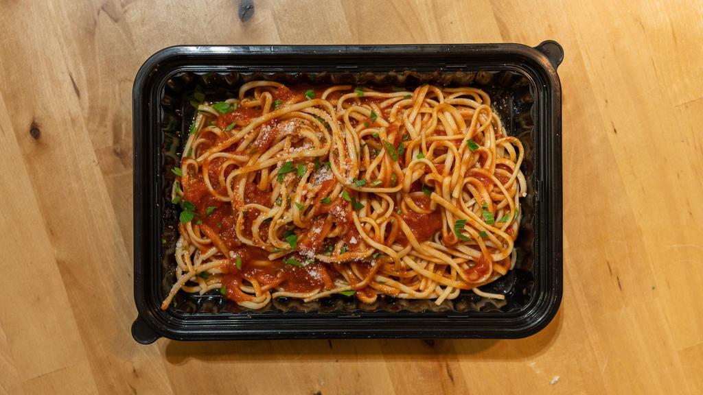 Spaghetti & Sauce · 