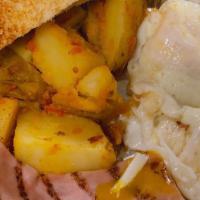 Desayuno Americano / American Breakfast · Huevos, jamon, papas caseras y pan tostado o panqueques. / Eggs, ham, homefries and toast or...