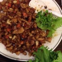 Sunny Asian Lettuce Wraps · Chicken / Tofu. Sautéed in hoisin sauce w. pine nuts.