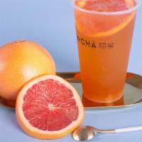 Grapefruit Four Season Tea / 西柚有茶 · Contains fresh grapefruit pulp / 含新鲜西柚果粒.