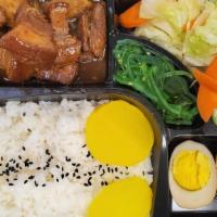 Braised Pork Belly With Potato Bento / 红烧五花肉便当 · 