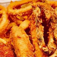 Fisherman'S Platter · soft shell crab, shrimps, calamari, fish