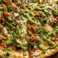 Veggie Pie · Broccoli, peppers, onions, mushrooms and fresh garlic.