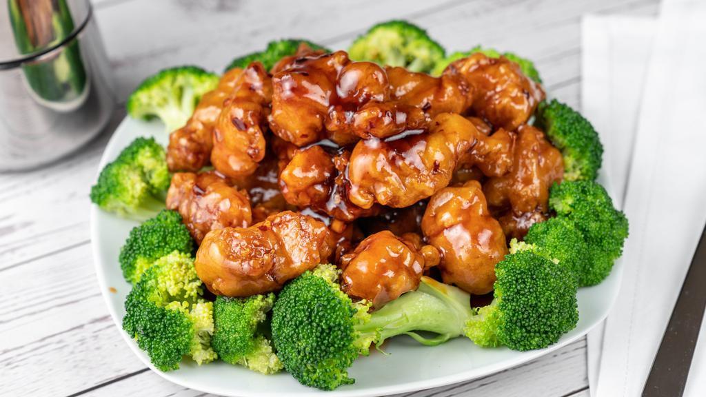 General Tso'S Chicken Lunch Special · Hot. Served with choice of rice and side. Hot and spicy.