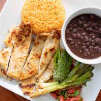 6) Roasted Chicken Breast · Accompanied with rice, beans, pico De gallo, roasted chile, and cambray onions.