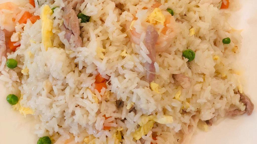 The Bund Special Fried Rice · Combination of shrimps, chicken, pork, and vegetables.