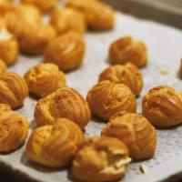 Cream Puff · Puff pastry filled with French style custard cream

*Contains eggs, dairy, wheat, soy 
*Prod...